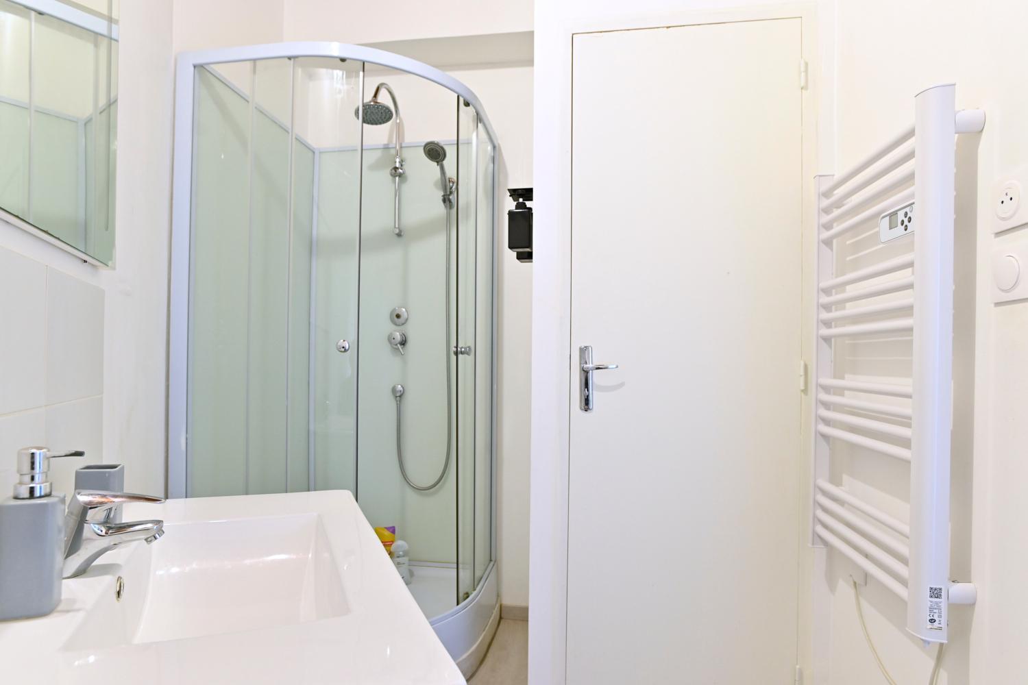 Spacieux T2 - Proche Centre - Confort Et Serenite Saint-Quentin  Exteriör bild
